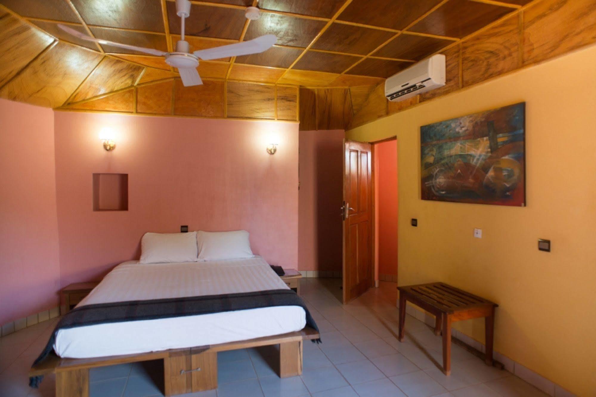Le Grand Calao Otel Ouagadougou Dış mekan fotoğraf